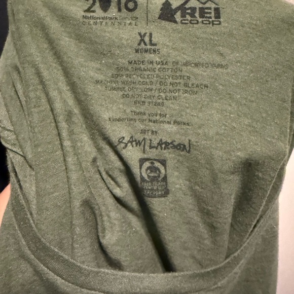 REI Forest Green National Parks Tee Size XL - Picture 6 of 8